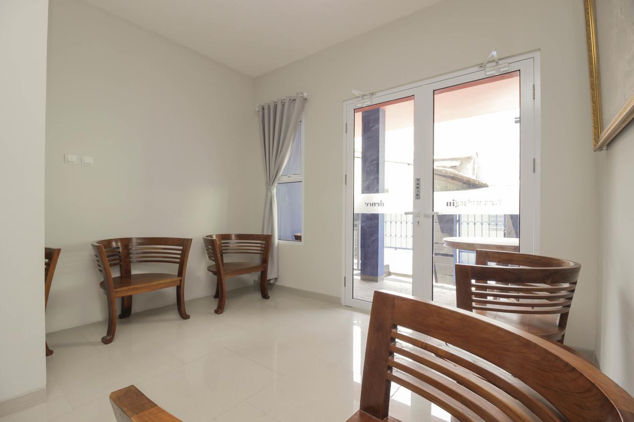 Reddoorz Syariah Near Metropolitan Mall Bekasi Ngoại thất bức ảnh