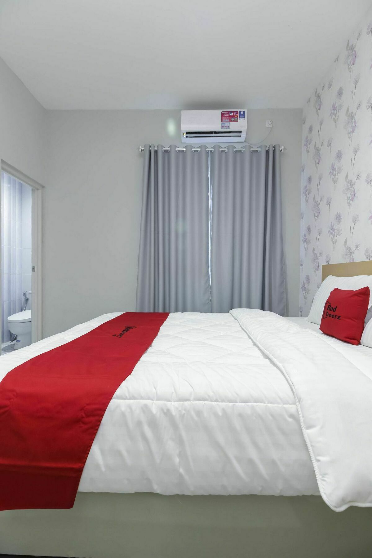 Reddoorz Syariah Near Metropolitan Mall Bekasi Ngoại thất bức ảnh